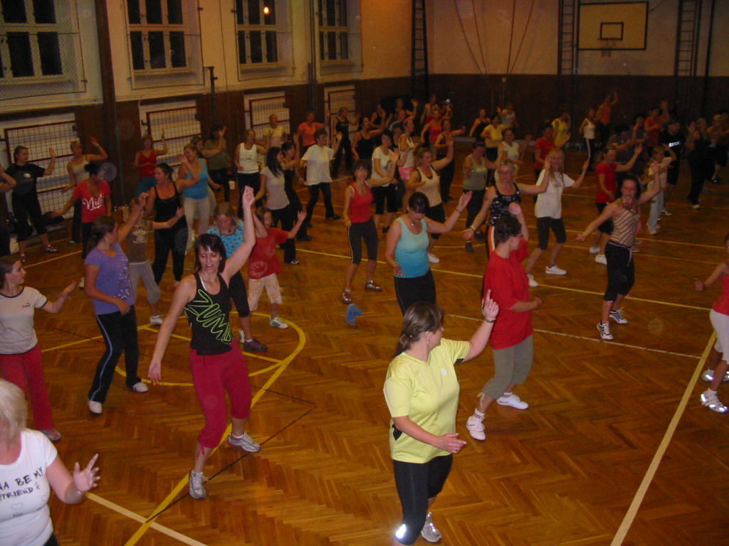 zumba 010.JPG